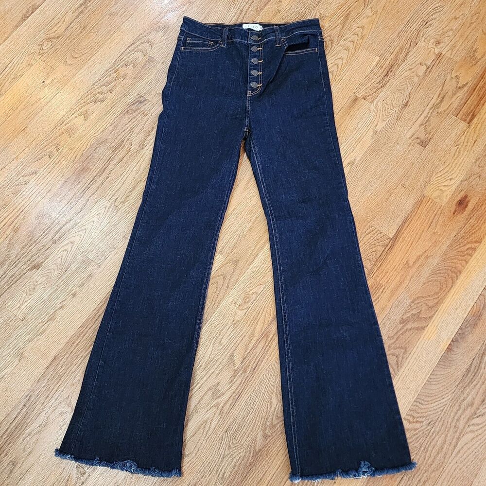 Cello Button Front High Rise Flare Dark Wash Women's Stretch Denim Jeans Size 13 - Picture 3 of 6